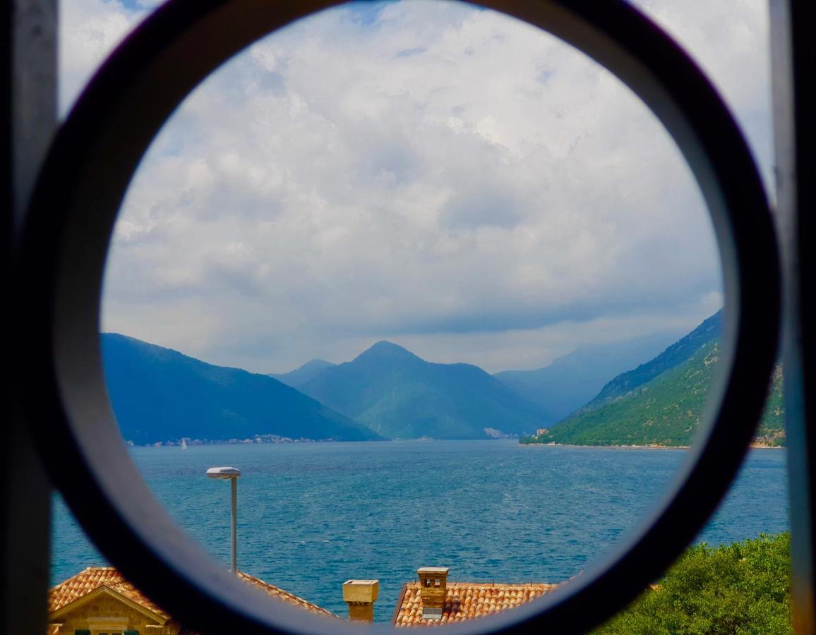 Porta Del Mare Apartment Kotor Bagian luar foto